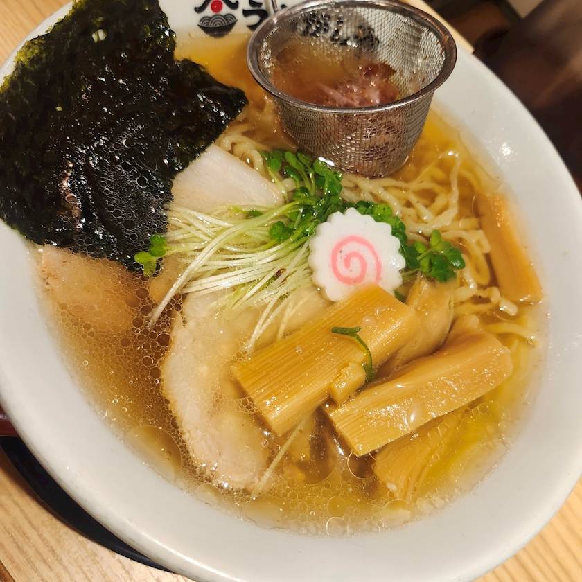 うおがしや🍜
