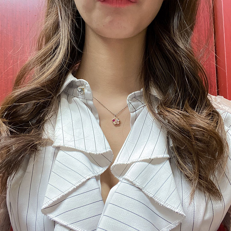 プロフィール