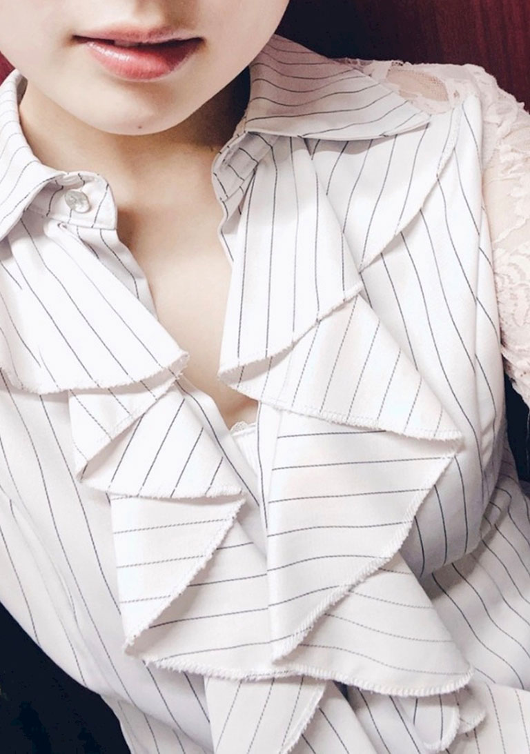 プロフィール